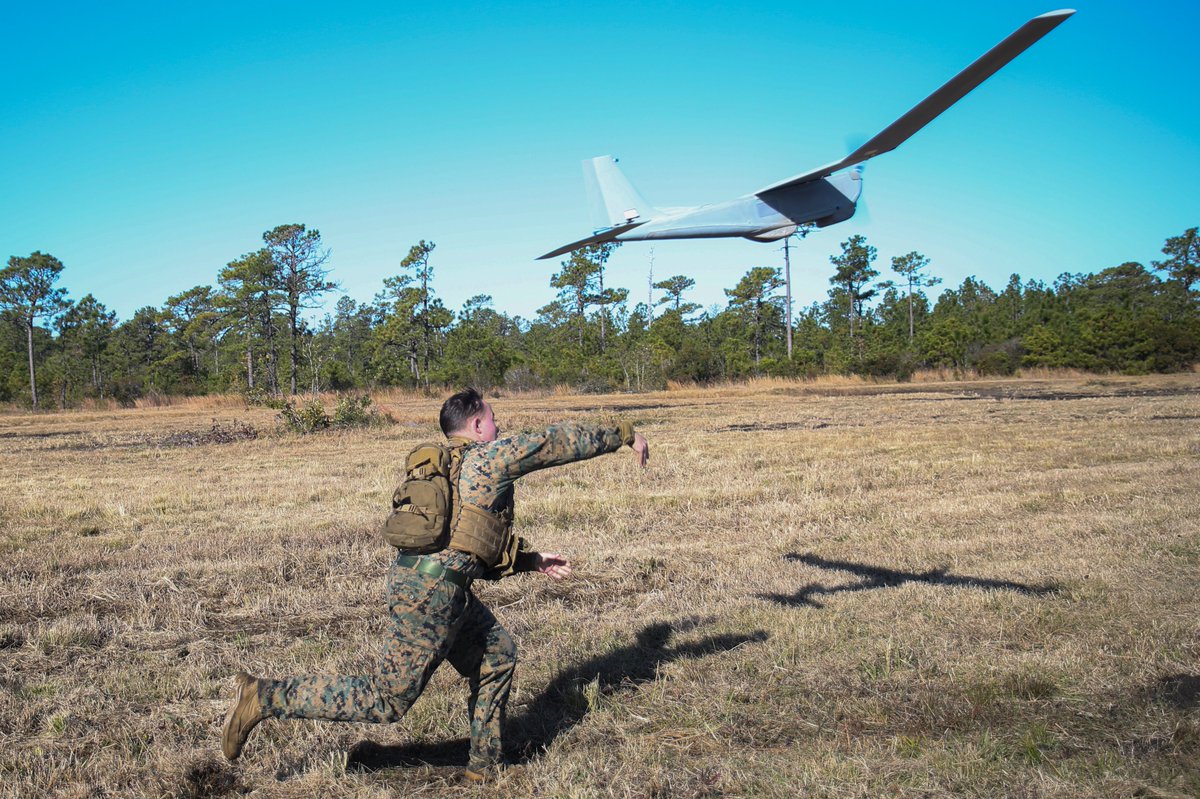 iimigofficial's tweet photo. Ready, Set, Launch!
Marines with 2nd Air Naval Gunfire Liaison Company launch the RQ-20B PUMA, a hand-launched Unmanned Aerial System used to gather surveillance and intelligence.
@iimefmarines
#IIMEF #IIMIG #Marines #2ndANGLICO #Honor #Courage #Commitment #Train #Fight #Win https://t.co/TKKTDhrefV