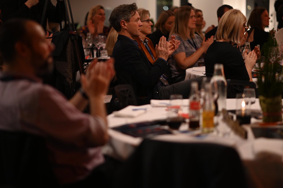 TEDxOdense's tweet photo. Our second session consisted of a talk on crypto currency by Julia Evelyn Larsen of @CryptoWomenCPH and an insight into wasteful living and how to change this by looking into recycling unrecyclable plastics by Kamila Kunrath of @BlueBenu ❌ https://t.co/AegWilrOFl