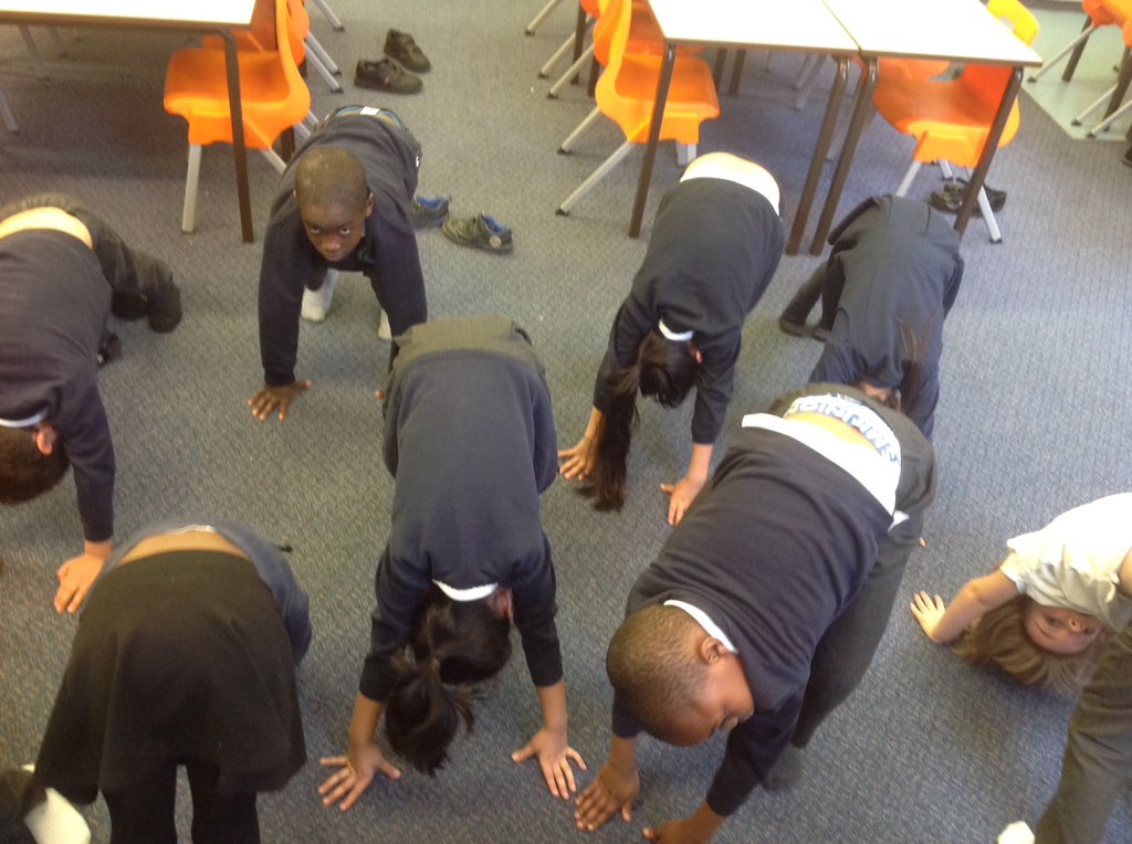 PindersPrimary's tweet photo. Year 2's took part in some calming yoga this week. #PPYear2  #PPwellbeing #PPPE https://t.co/3eOyg9rpz9