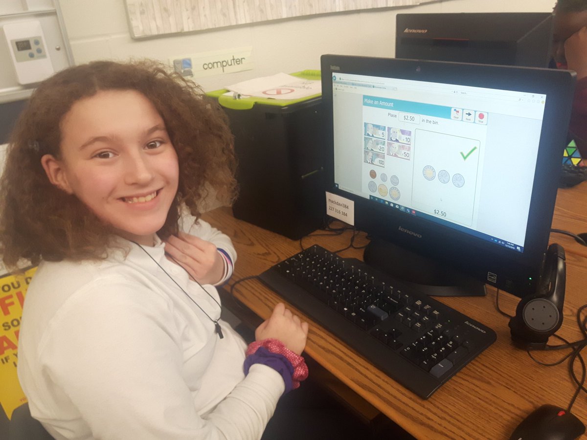 MissJFernandes's tweet image. Skip counting, adding money and making amounts using coins #FunctionalNumeracy @HolyRosaryM #WeAreHRM