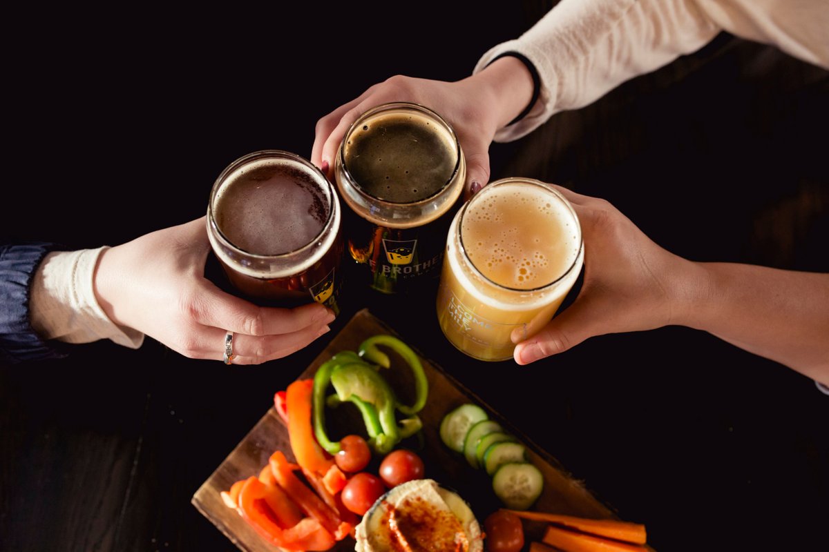 We've got the VEGGIES! (<a href="/Arbys/">Arby's</a> voiceover guy) ... and beer.. #welcometothefamily