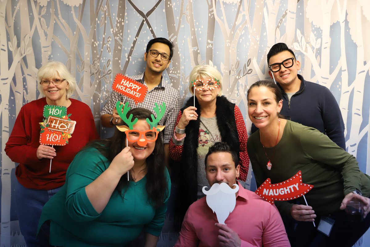 LightbeamHealth's tweet photo. Yesterday, Lightbeam Irving employees enjoyed a holiday party filled with fundraising, great food, and funny photos.
#LightbeamHealth #HappyHolidays #MerryChristmas https://t.co/3JMCP6zqBp