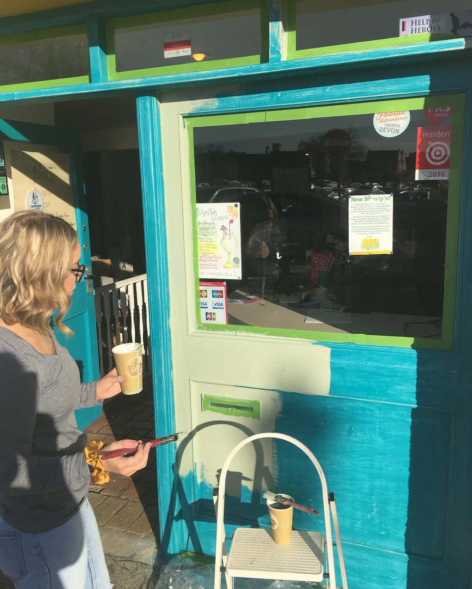 Lastly is Taylor 🖤 she’ll be floating around the cafe, helping customers &amp; staff whenever needed 😊 she has the pleasure of working along side such an amazing, welcoming family ~ and we’d all like you to join our cafe family too 🦋
 #memories #charliescafe #bestjobintheworld