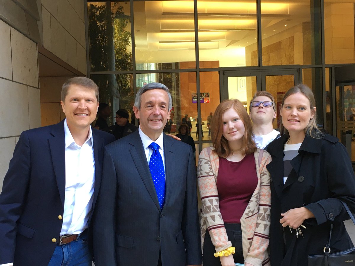 chriskrokshow's tweet photo. ⁦@robertjeffress⁩ joins me tonight at 8:30 PM ct ⁦@WBAP247NEWS⁩ to talk about his event with ⁦@realDonaldTrump⁩ yesterday on #AntiSemitism and the impeachment hoax. #tcot #maga #kag ⁦@firstdallas⁩ #dfw #dallas https://t.co/rvEbTCKCS6