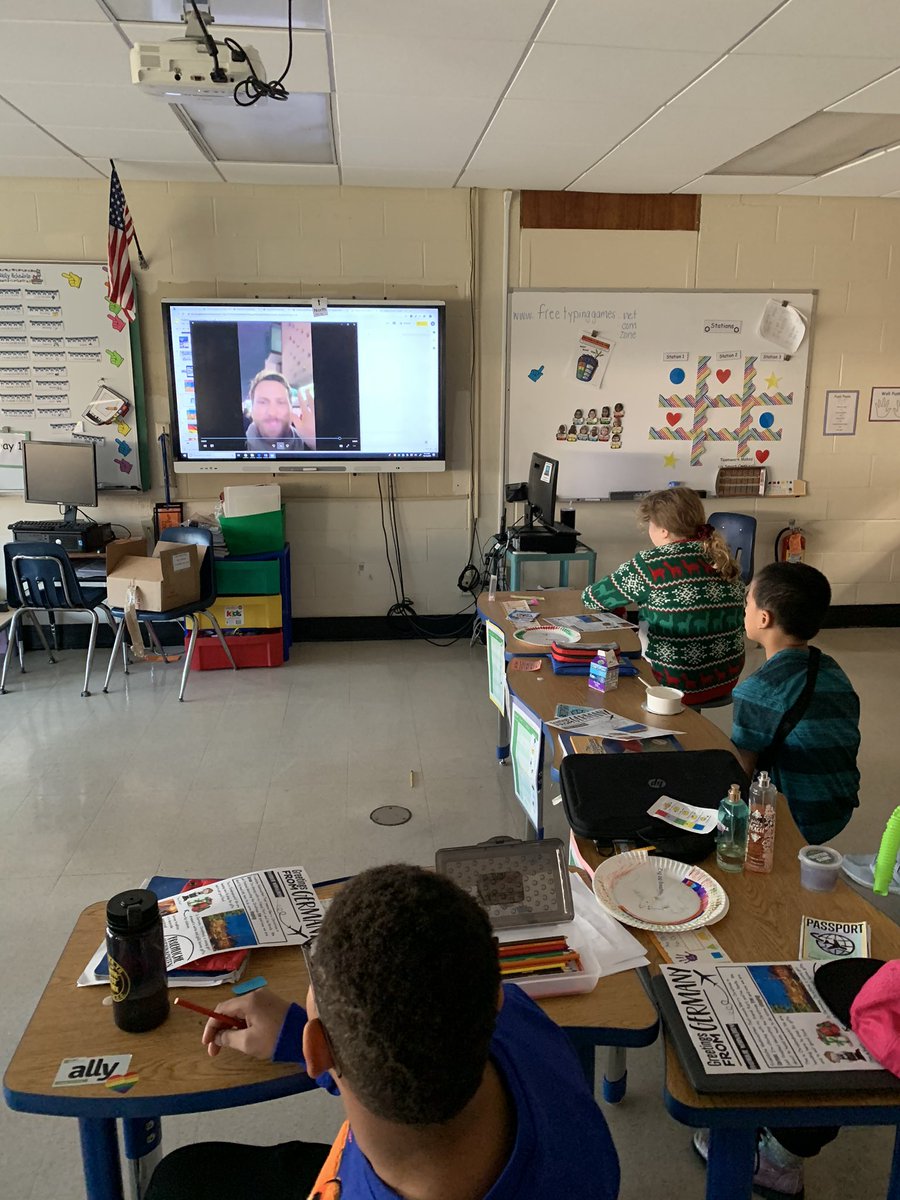 MrsHinkeLB's tweet photo. Guten Tag! Today we traveled to Germany and my students have a stamp to prove it. The students loved learning about how Globe Trott Scott celebrates Christmas in Germany. @enl_salazar #NextStopEngland #LBleads #ProudToBeLB https://t.co/vLmB1OfhIk
