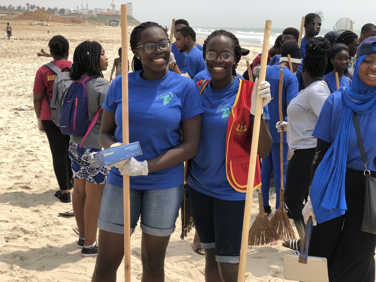 #AppreciationWeek
#ThankfulThursday
<a href="/Ani_Boakye/">Anita Boakye-Yiadom</a> &amp; @AharnahBy
As President and Vice, your exemplary leadership and drive has made us what we are today. We are truly appreciative of your dedicated years of good service and continued commitment to the club and those we impact.
#Leos