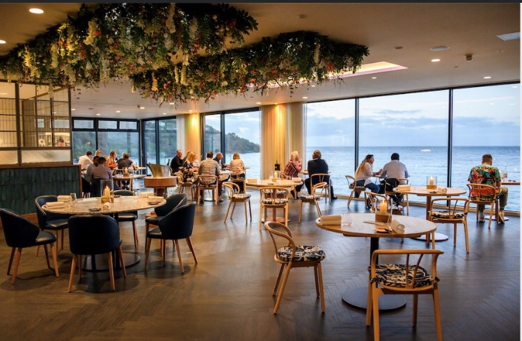 saucesupperclub's tweet photo. 🥂Join us the #newyearseve with @MasterChefUK The Professionals finalist @stuartdeeley 

At The Ocean View @CarbisBay_Hotel St Ives, enjoy a 6 course tasting menu whilst taking in the breath taking views! Plus, the option for a 4 course lunch on #newyearsday 

NYE £130 | NYD £75 https://t.co/2f5rknPCXX
