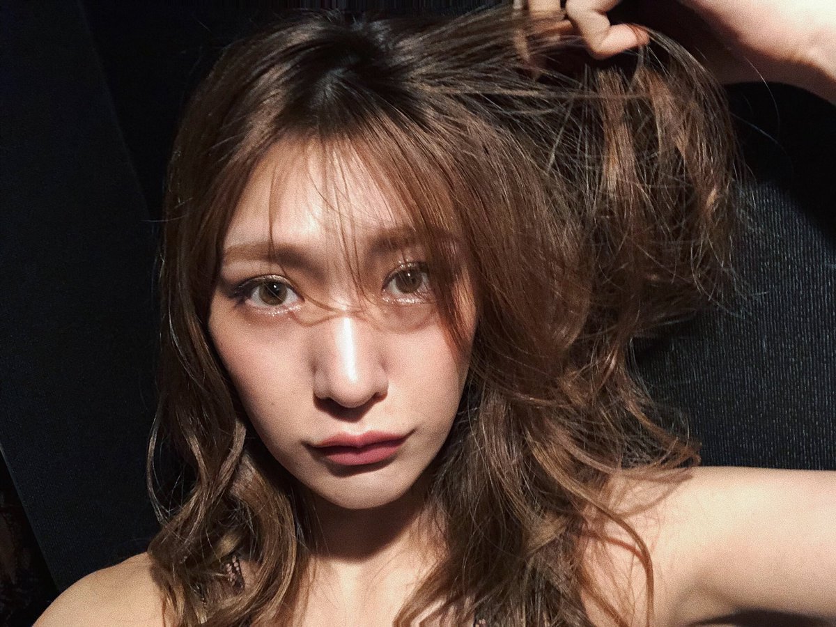 zacyuki's tweet photo. btw, I decided to buy lotteries to become a billionaire so please think of your wish list.  don’t worry I’ll buy it all I promise kamiyu never lie 

#ifiwin https://t.co/jvq0KA2TcF