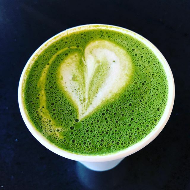 robsmopolitan's tweet photo. Matcha Mood ♥️ #thirstythursday #mood #cup #matchalatte #strollerwalks #mama #instamood https://t.co/PZTu7kIxqq https://t.co/9mjWs7dij6