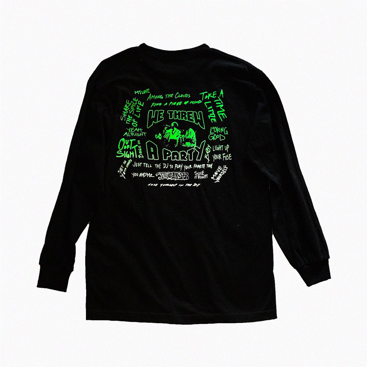 two__late's tweet photo. Par-tees now available online: https://t.co/bKEEzS02Di https://t.co/vppg1hIwsJ