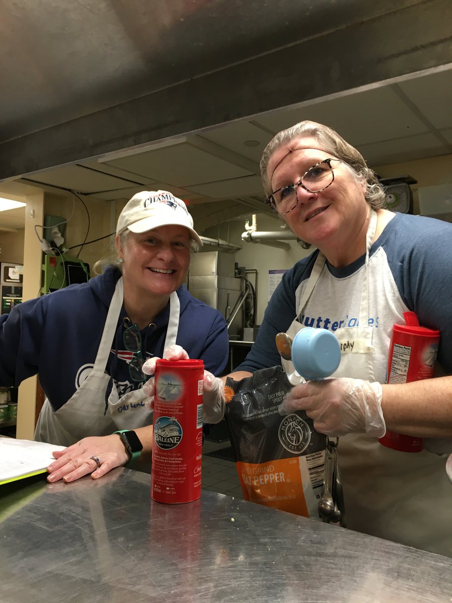 NutterLaw's tweet photo. Nutter attorneys and staff recently offered their time to work with @WLPBoston, a group whose mission is to provide homeless women with meals and many other services. Our volunteers gave back by preparing food for visitors. Thank you to all who participated! #NutterCares https://t.co/UebaVvER5W