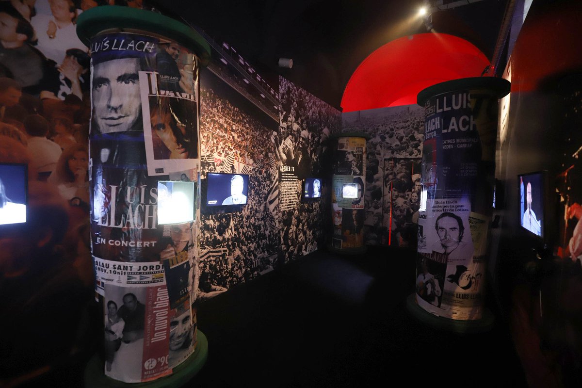 En <a href="/lluis_llach/">Lluís Llach</a> és tendresa,
compromís, humilitat... Prop seu coneixes el concepte d'utopia. Aquesta lluita per una causa a priori perduda, l’ha portat sovint a trobar Ítaques, a tombar grans murs, a
realitzar somnis... “Llach com un arbre nu”, gran exposició a l'@artssantamonica