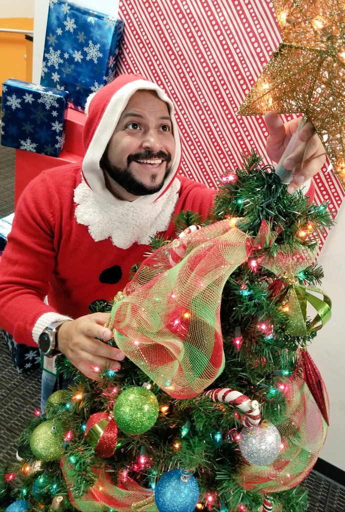210Collectors's tweet photo. Folks showed their holiday spirit early this year with some creative ugly sweaters!
#lifeatatt #samakesitso #uglysweaters #cutesweaters #sarmc @es2346 https://t.co/OF2T4a65AH