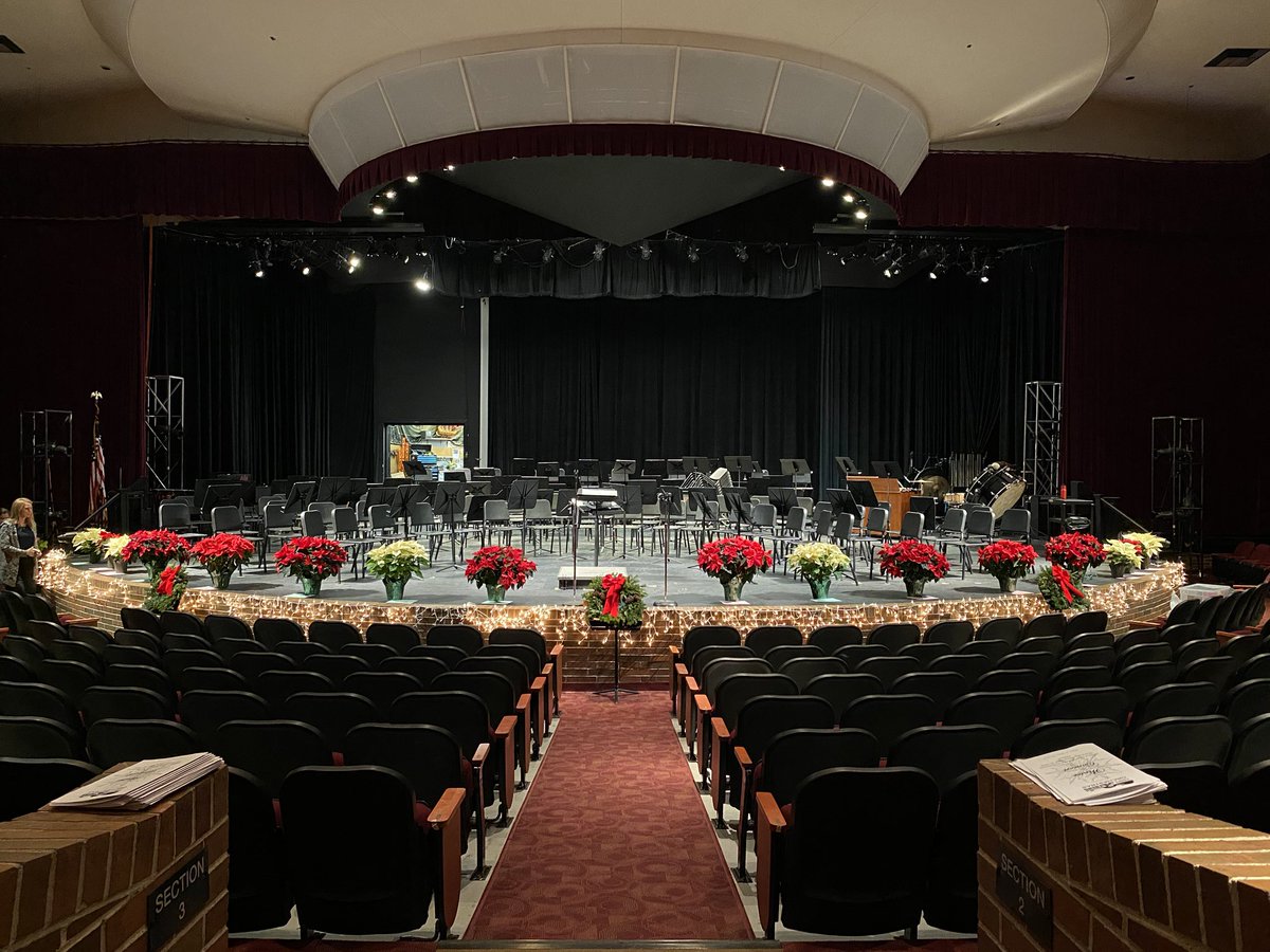 The stage is set. Time for the winter <a href="/AthensOrch/">Athens Orchestras</a> concert! Come to Athens at 7 to hear The Planets, a piece for Double Orchestra, two fiddle pieces, and win a chance to play WITH US for Leroy Anderson’s Sleigh Ride before we close the show with Miracle on 34th Street! 🎻🎄