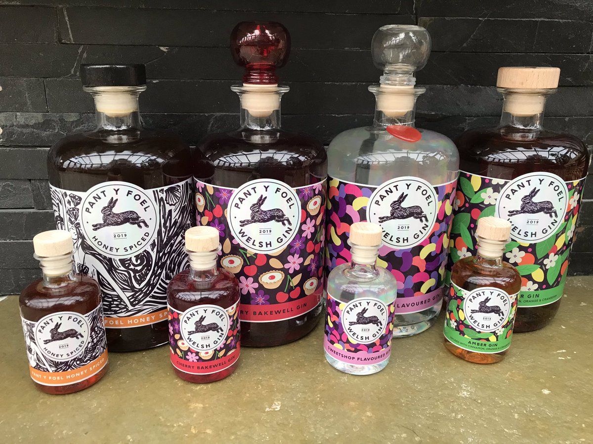 y_foel's tweet photo. Meet The Family.......which one will you choose to take home for Christmas ?🎄⛄️🍸🥃 https://t.co/HYd7ruOTjD