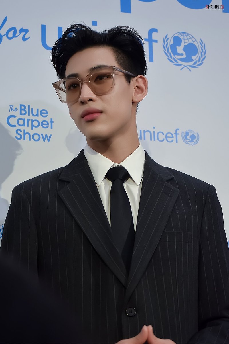 8point2_'s tweet photo. 191211  Unicef Event

당신 때문에 가슴이 설레요.~😍💗

#BamBamxUNICEF
#TheBlueCarpetShow
#BamBam  #뱀뱀 #แบมแบม #갓세븐⁠ #GOT7⁠ #IGOT7 https://t.co/ULU6mDsutB