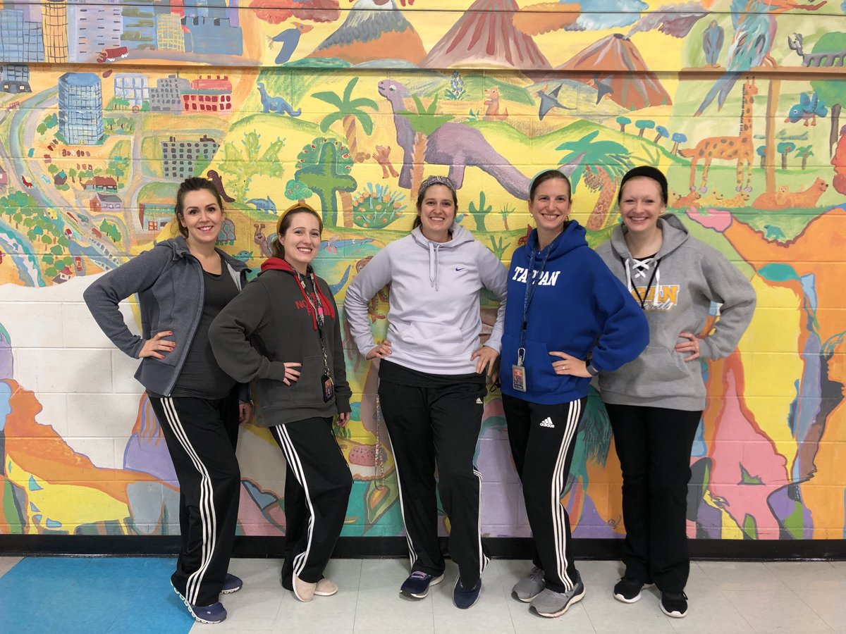 love2readA2's tweet image. ⁦@A2_Logan⁩ Special Area teachers enjoyed ‘sporting’ PE teacher gear on Twin Day during Spirit Week