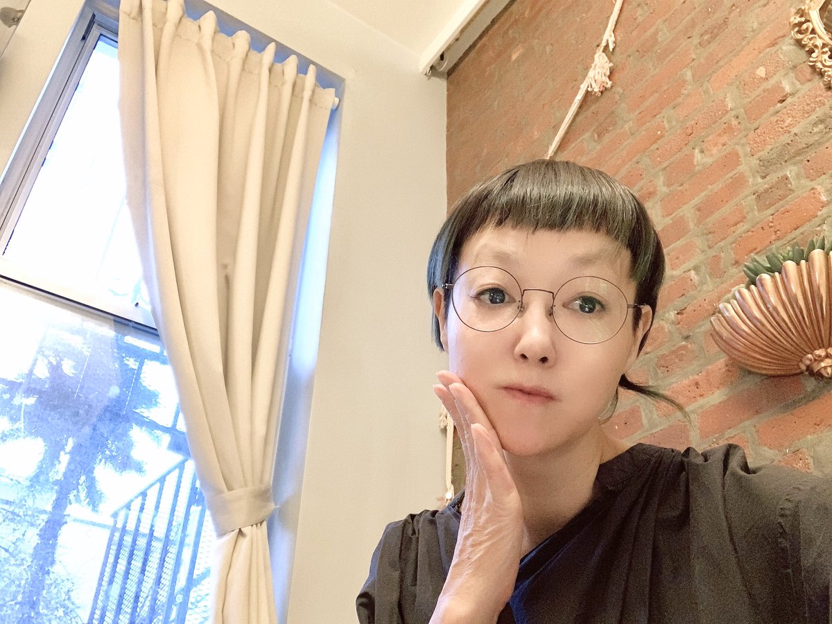 sbcproduct's tweet photo. ステップボーンカットは、
どうやって考えついたのですか？

これ　めちゃくちゃ質問いただくので
考案創始者SSYURIが　YouTubeにしました！
是非、ご覧ください！

https://t.co/bYHFyoFDor https://t.co/cTac6NJ8kR