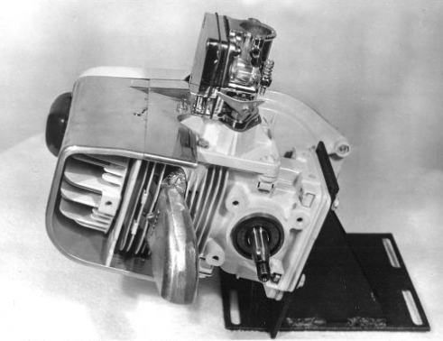 CampMotorsport's tweet image. #TBT McCullough M-20 The most powerful Kart engine per cubic inch in America in 1962. Photo Credit: bit.ly/360eFlZ #campmotorsport #powerengine #gokart #gokarting #karthistory