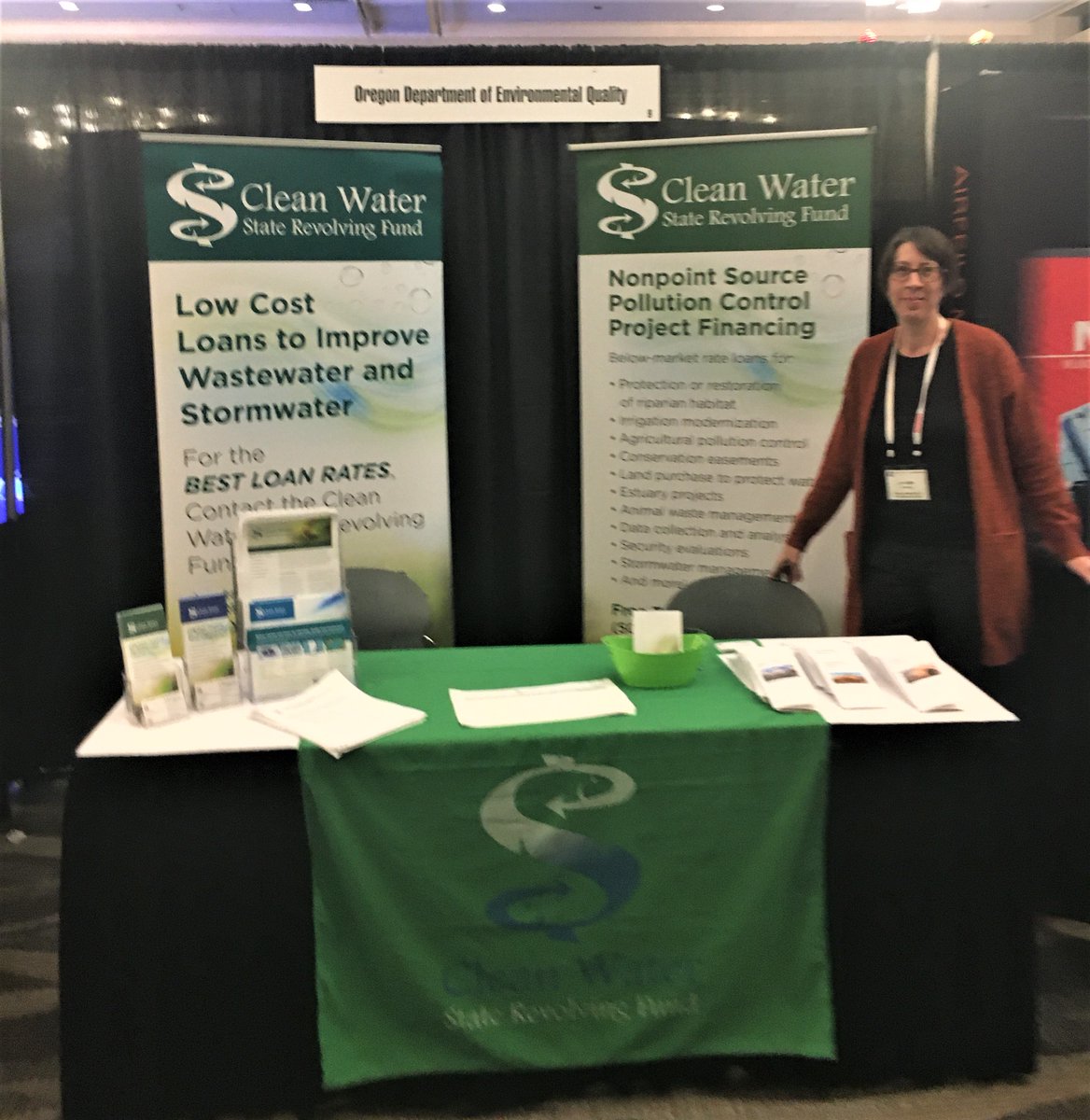 OregonDEQ's tweet photo. DEQ made an impressive appearance at #NEBC2019's Business & the Environment Conf. this year. Here are photos of some of the people showcasing progs. & policies.
We continue working tirelessly to restore, maintain & enhance the quality of #Oregon’s air, land & water. #DEQMission https://t.co/yXFspmjrDa