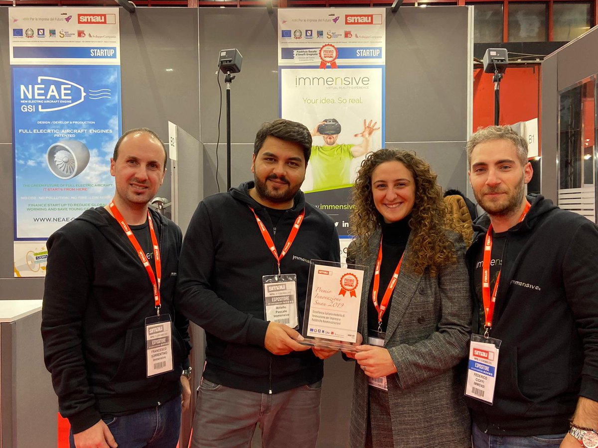 Immensive tweet media