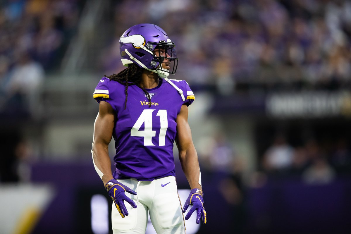 .@HarriSmith22 and <a href="/HOOSDatDude/">Anthony “AntMan” Harris</a> are the only NFL safety duo to each record 50+ total tackles and 2+ INTs this season, according to league stats.

Smith is 2nd among NFC safeties with 10 passes defensed in 2019, while Harris is tied for 3rd with 8. 

#ProBowlVote #NorseNotes