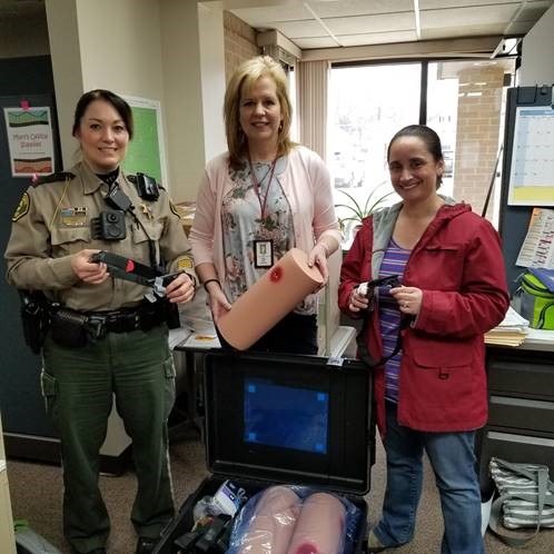 LinnCountySheriff (@linniasheriff) on Twitter photo Deputy/SRO Hughes has been training <a href="/CPUSchools/">CPU Schools</a> HS health classes and staff in all four buildings on Stop the Bleed, which is a national campaign. Through grants & assistance from <a href="/LCPublicHealth/">Linn County Public Health</a>, Stop the Bleed kits have been donated to the school and placed with the AEDs. Deputy/SRO Hughes has been training <a href="/CPUSchools/">CPU Schools</a> HS health classes and staff in all four buildings on Stop the Bleed, which is a national campaign. Through grants & assistance from <a href="/LCPublicHealth/">Linn County Public Health</a>, Stop the Bleed kits have been donated to the school and placed with the AEDs.