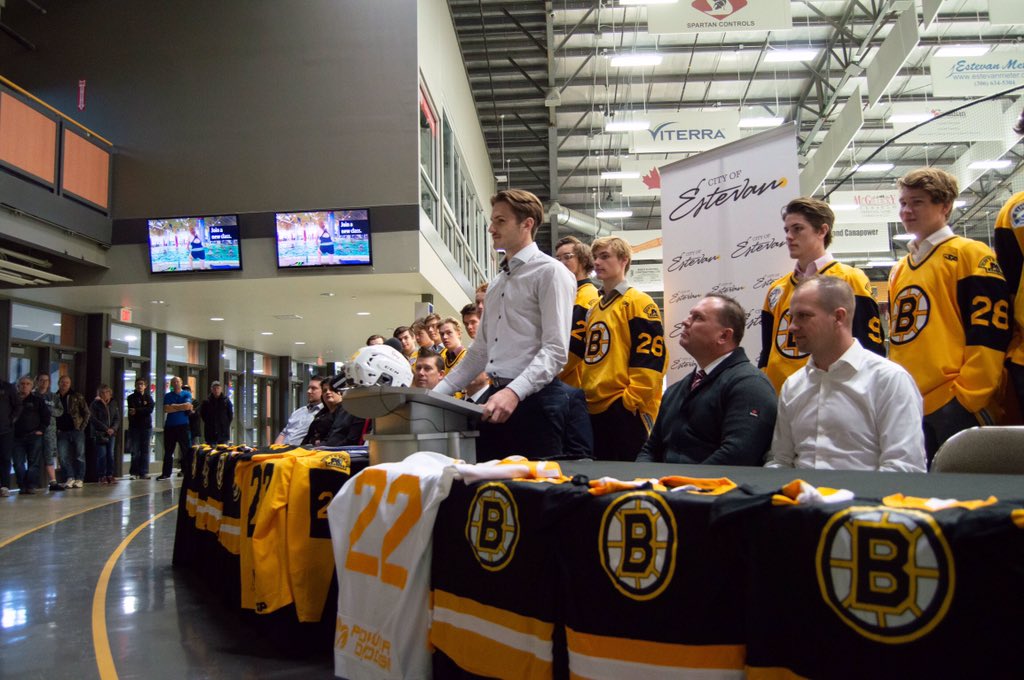 Eagle Sky Estevan Bruins tweet media