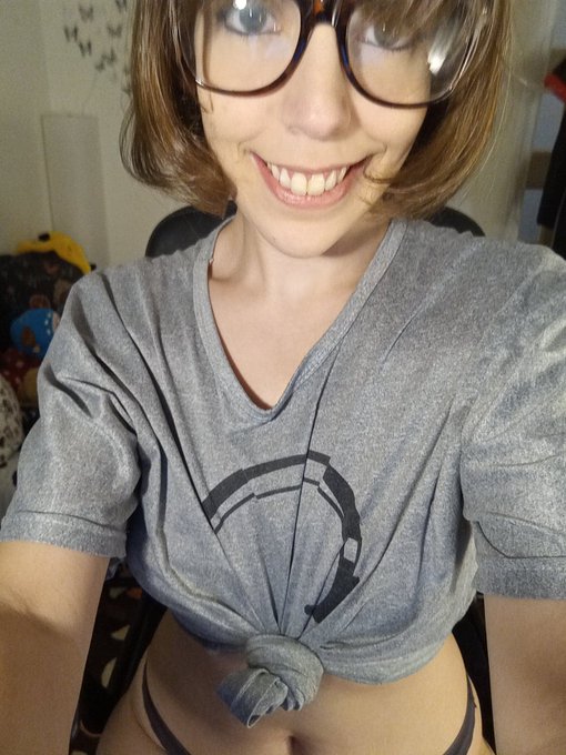 I'm online @chaturbate https://t.co/ISes9Guc1q 💓 @Promo4Cam @CAMglomerate #chaturbate #chaturbatecammer<a class="tags" href="/tag/chaturbate">@chaturbate</a><a href="/tag/anime"class="tags"><span>#anime</span></a><a href="/tag/cammodel"class="tags"><span>#cammodel</span></a><a href="/tag/camgirl"class="tags"><span>#camgirl</span></a><a href="/tag/chaturbate"class="tags"><span>#chaturbate</span></a><a href="/tag/chatur"class="tags"><span>#chatur</span></a>