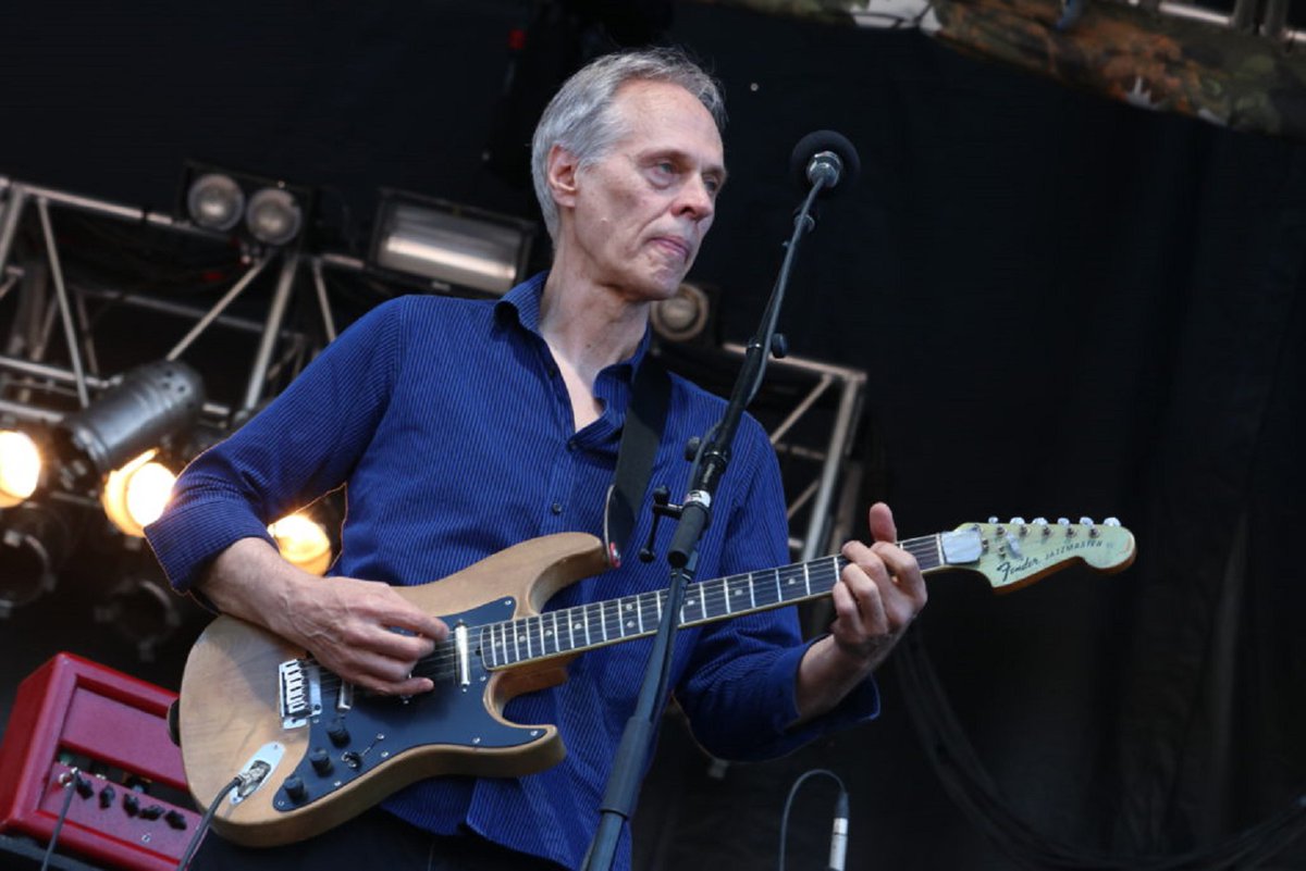 Nave A Twitter トム ヴァーレインは今日12月13日で70歳 Nyパンクの雄 テレヴィジョン のライター ギター Vo 芸名 ヴァーレインverlaineはフランスの詩人ヴェルレーヌに因む テレヴィジョンの名盤 マーキー ムーン 77 T Co Pzlifzls3o 今年5月の