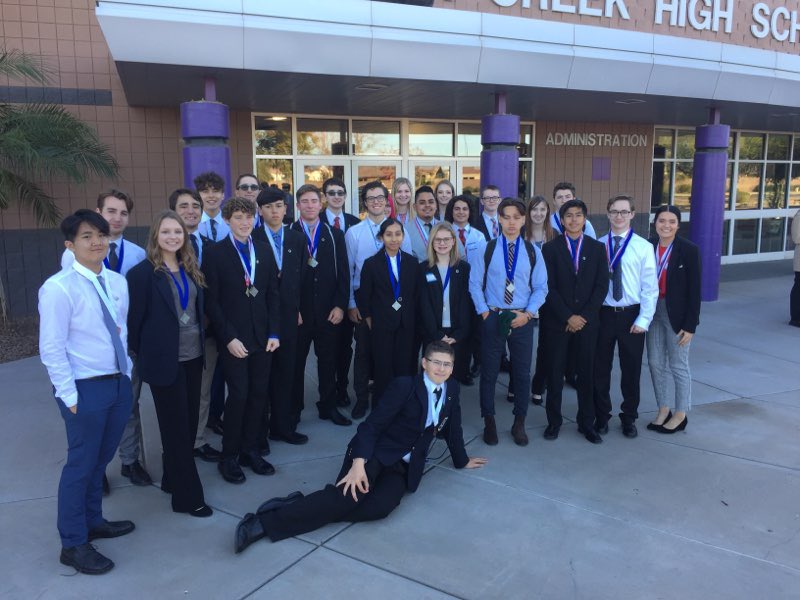 DECAQC's tweet photo. We are BEYOND proud of all our members who competed yesterday at DECA District 4 Competition! Keep up the great work everyone!πΉπ #qcdeca #herewego #azdeca #deca #queencreek #queencreekhighschool #bulldogs #qchsdeca #youmatter #togetherweshine #stateherewecome https://t.co/3OC2O8mXo7