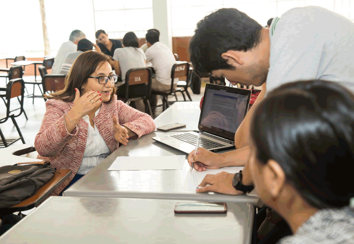 unjperu's tweet photo. #SomosUNJ 
#EducandoSinBarreras 
#ProgramaHorizonte2020
#Concytec

Con éxito se realizo el Taller "Programa Horizonte 2020- de la Unión Europea" https://t.co/MY8x80V451