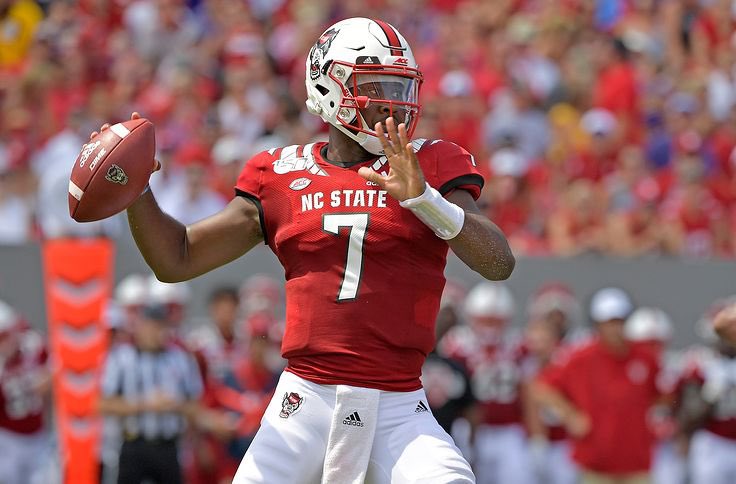 trexlerivey_'s tweet photo. Blessed to receive a PWO offer from NC State!! #gopack ❤️🐺 @coachdeskitch @PackFootball https://t.co/A2kZNHpfft