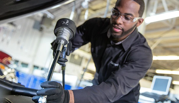 cascadeauto's tweet photo. Looking for an auto health check? Make a service appointment at our dealership. https://t.co/Lelou5AZWF