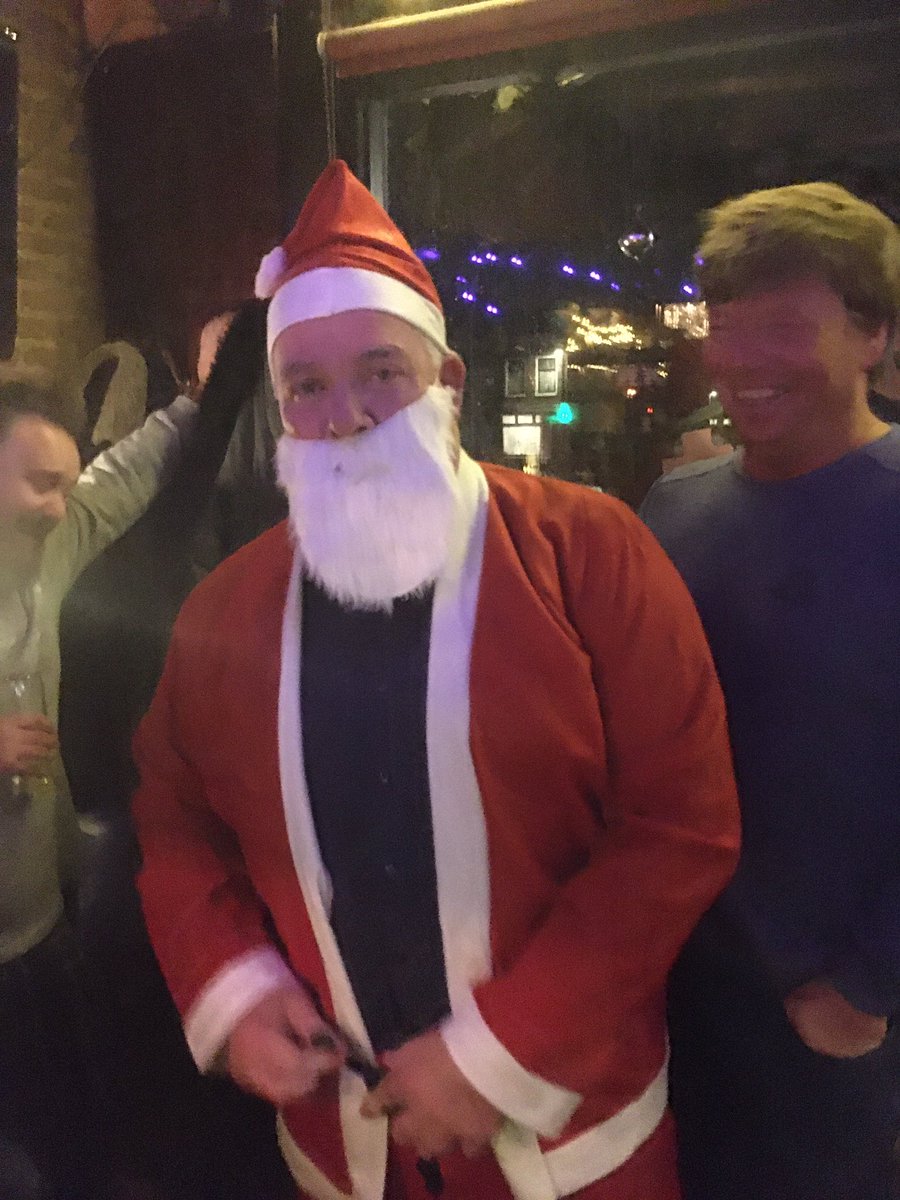 DePubquizmaster's tweet photo. Wat een heerlijke avond in Café De Oude Sluys in Leidschendam! https://t.co/2wH0rCJ2D9