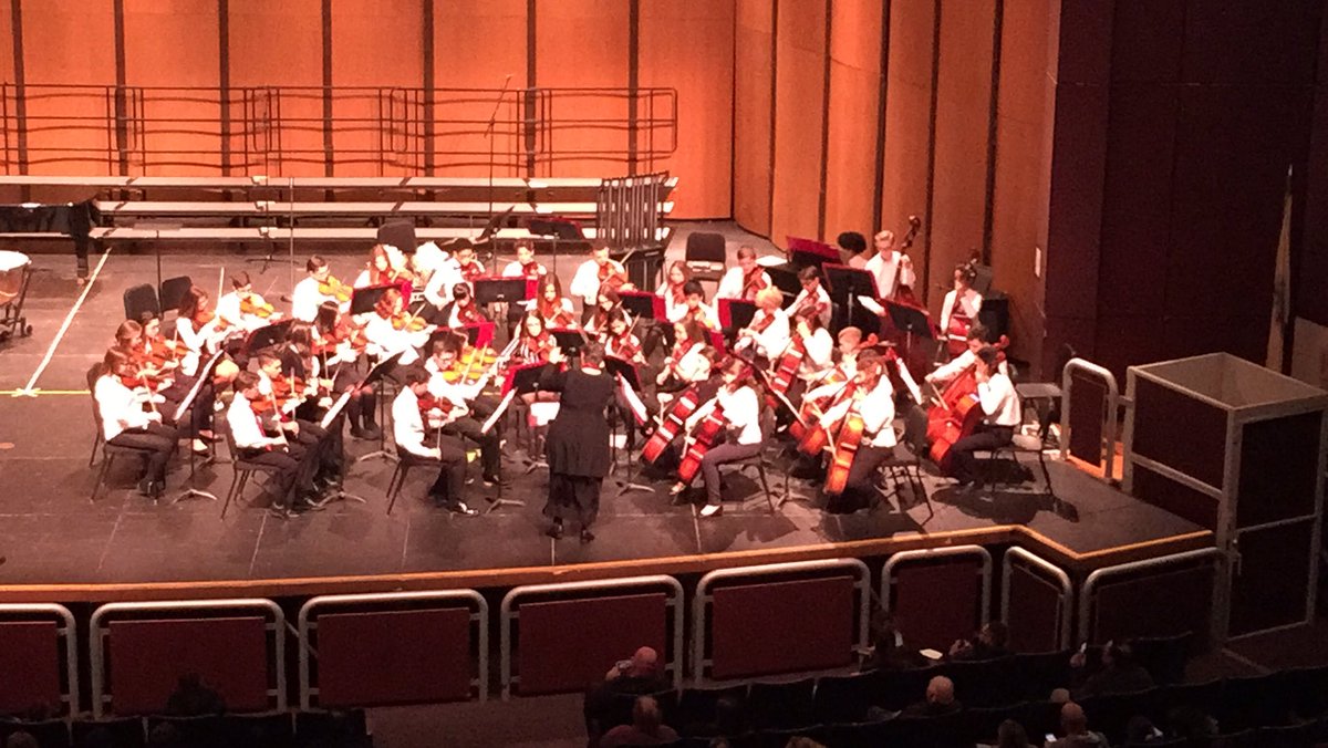 Grades 7/8 CRMS Orchestra performing for their winter concert. What a wonderful show. Great job to all the students. 🎶