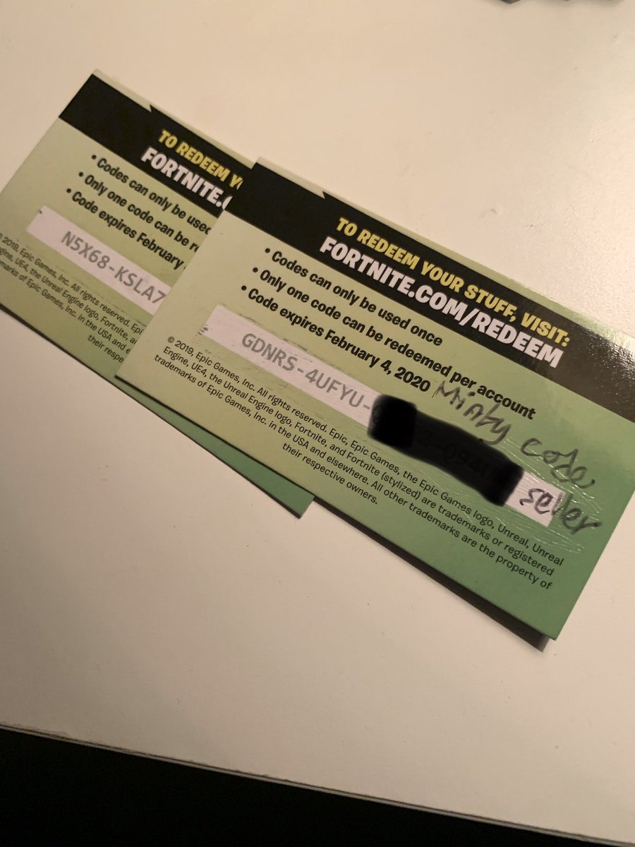 Bryan76825064's tweet photo. DM Me if you want a Minty code for $25!!! #mintyaxe #mintypickaxe #minty #merrymintaxe #merryminty #merrymintypickaxe #mintycodes #mintycode #merrymintycode #merrymintycodes #mintypickaxecode #mintypickaxecodes If you buy a Minty code, get 10k Vbucks code with it!!!!! https://t.co/YYn5z7LIQt