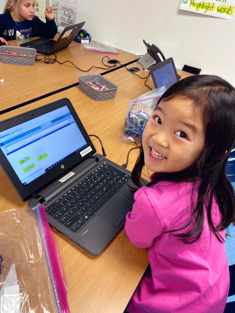 ACarlson345's tweet photo. Our kindergarteners are using their critical and creative thinking skills while participating in #hourofcode #codingisforeveryone @Gr8FallsES #ourfcps @FCPSRegion1 https://t.co/wRDFuDVK3h