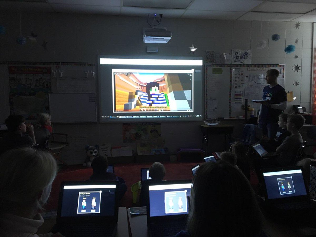 JFHischke's tweet photo. Lots of fun with the #mkehourofcode today at @BayLaneEl. The second and fourth graders might have had almost as much fun as I did 😀 #mketech #hitech  thanks to @SarahKeating14 and Mrs. Maus-Torpy https://t.co/tJ6090dSAt