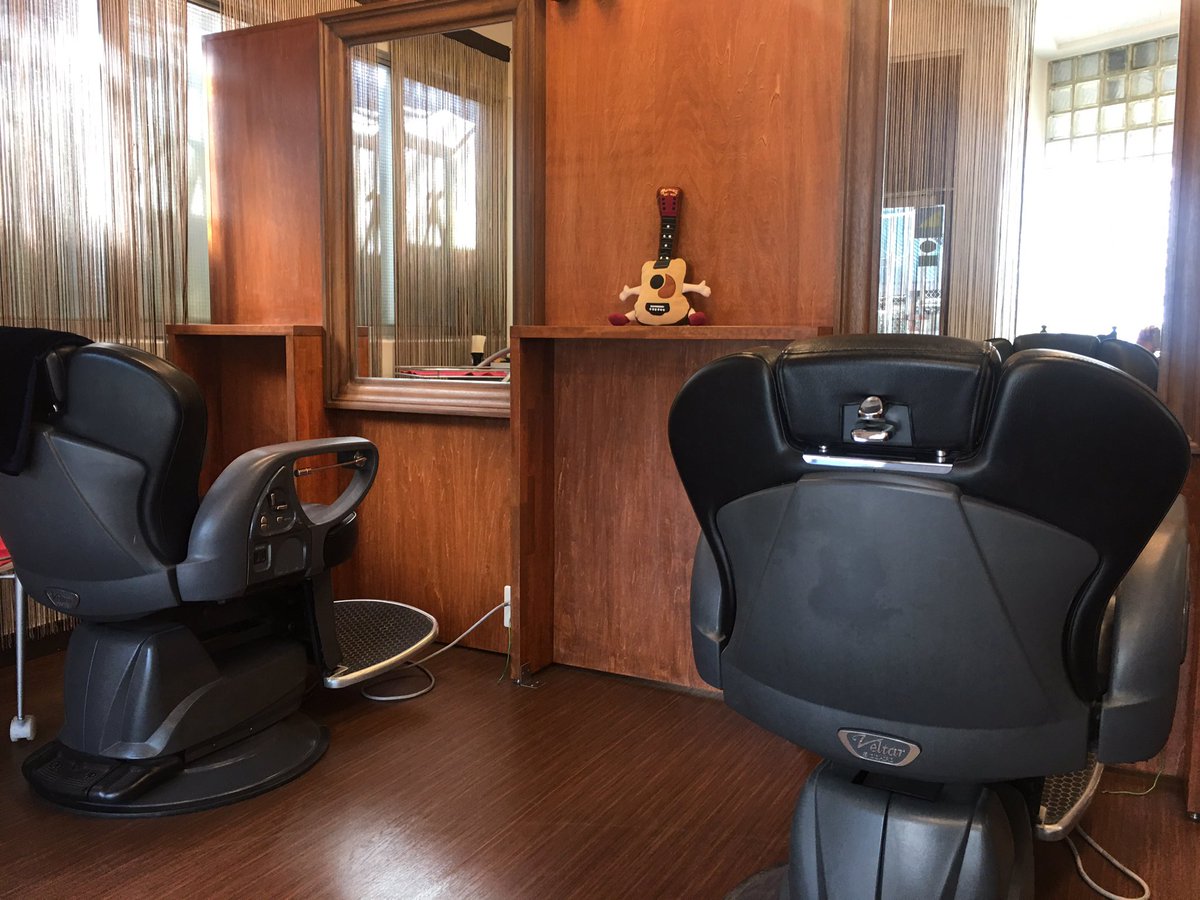 Fun Barbershop 新年に向かって忙しいこの頃 今月も大学生にスペシャルプライス 髪を切って気持ちよく この時期を乗り切りましょう 気軽に問合せしてください 目白 高田馬場 下落合 池袋 学習院 早稲田 立教 散髪 メンズカット 理容師 Fun Barbershop 新年に向かって忙しいこの頃 今月も大学生にスペシャルプライス 髪を切って気持ちよく この時期を乗り切りましょう 気軽に問合せしてください 目白 高田馬場 下落合 池袋 学習院 早稲田 立教 散髪 メンズカット 理容師