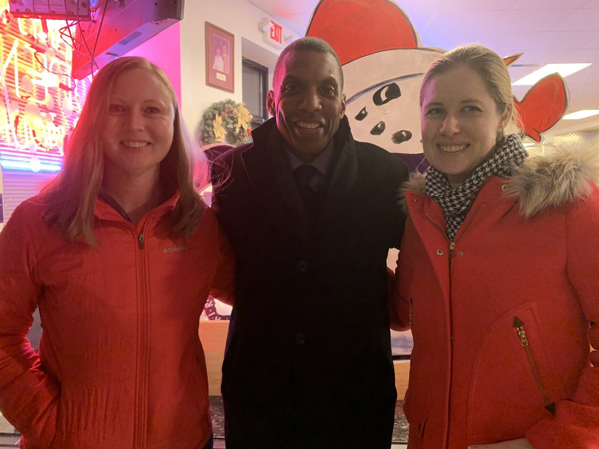 Tonight I cast my vote for best display in the first annual Jefferson Manor Holiday Lighting and Decoration contest. Thanks to JMCA for having me out, I look forward to seeing who brings home the eggnog-ural prize.