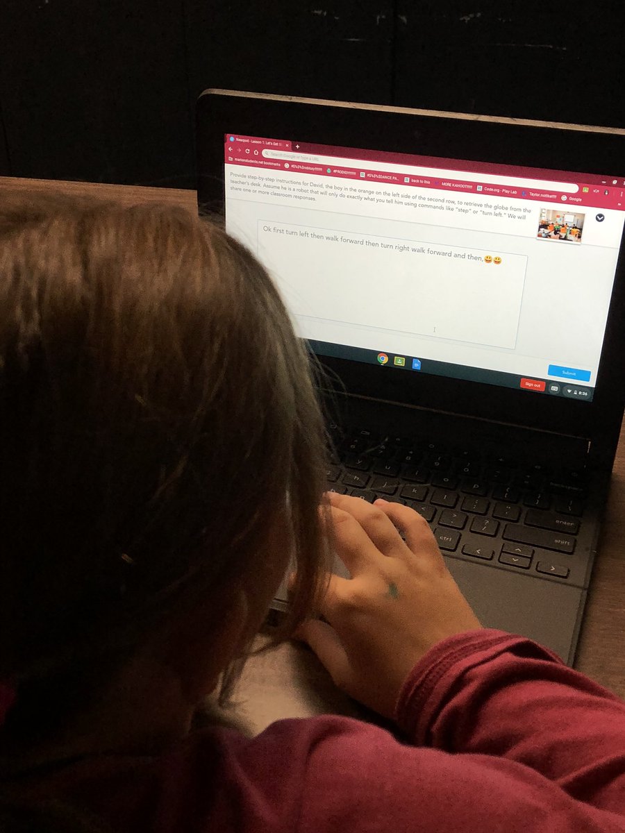 Mrs_AGolden's tweet photo. @nearpod, @CodeMonkeySTU, and @hourofcode week OH MY! Today we dug real deep to learn a new type of programming and Ss compared script code to block coding. Tomorrow we hear from @vanpaulfix on coding video games! https://t.co/5utlYUoZhc