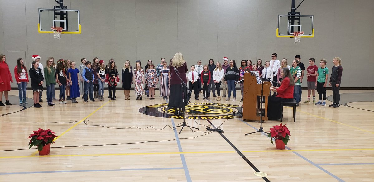 dmcnaughtan1's tweet image. TMS choir excellent concert thank you Ms. Vincent. Our kids were fantastic!!#laceupthegold