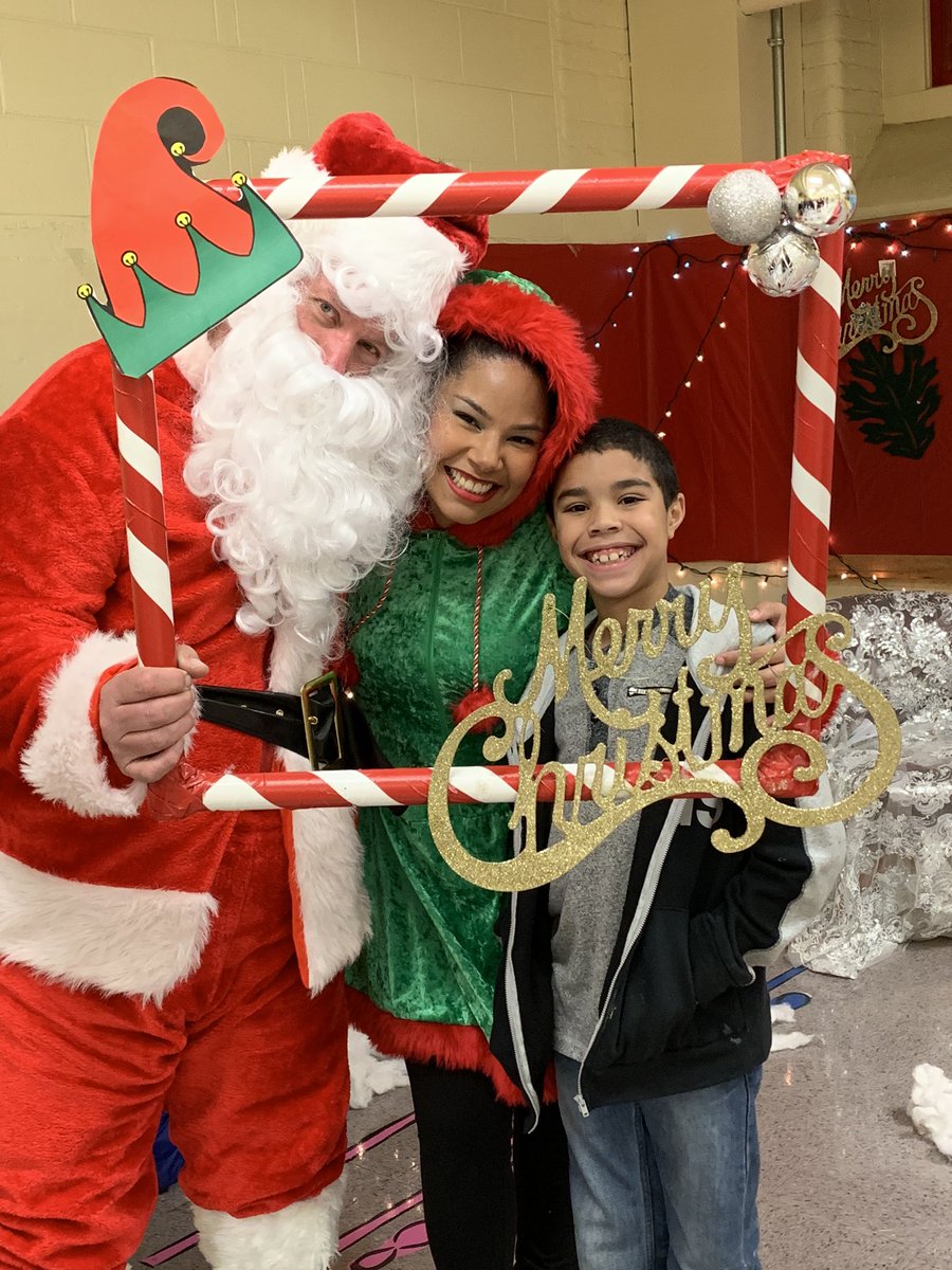 APSlater1's tweet photo. Elves Worshop @ElementaryLima &amp; Fortes was such a joyous time!  We serve such wonderful students and their families. https://t.co/mzXjfJrHXf