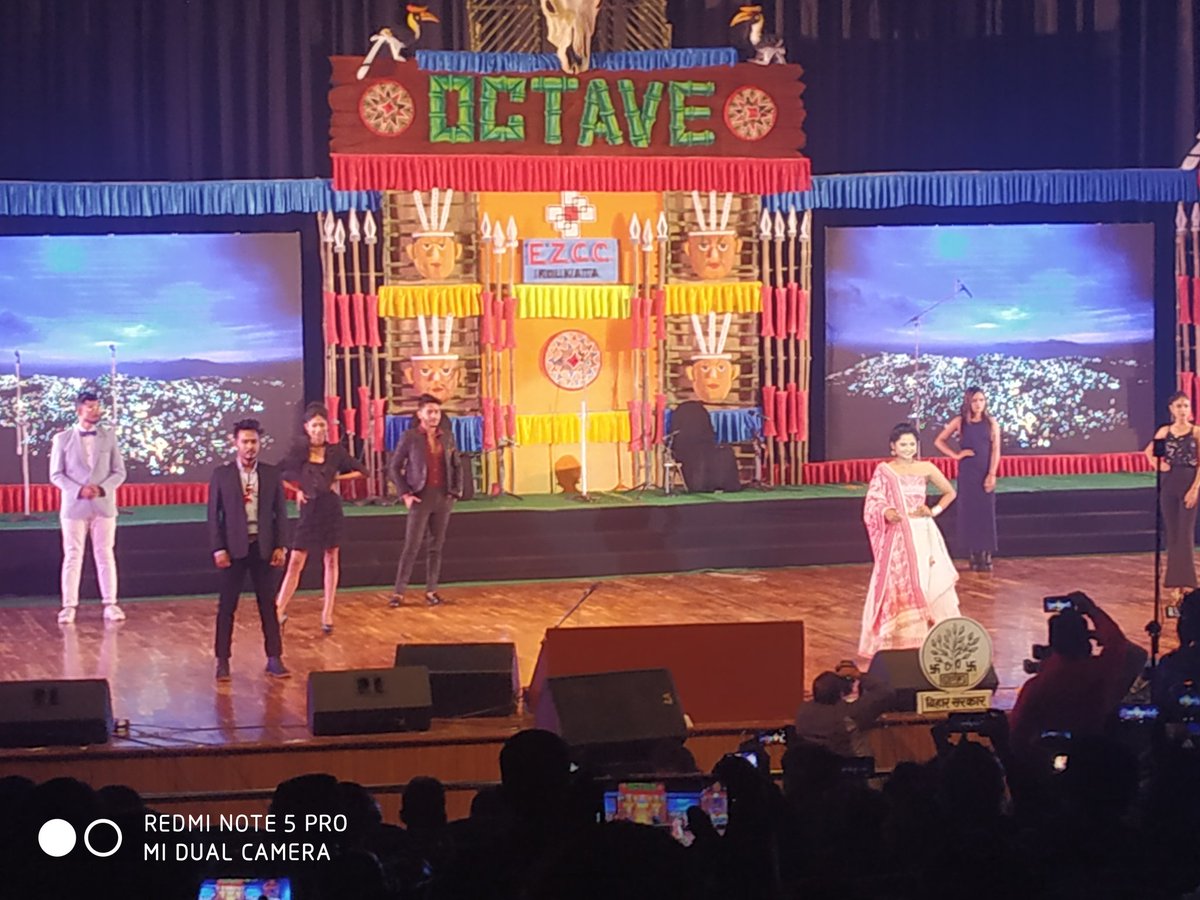 GauravS47467771's tweet photo. A beautiful inaugural #octave2019 at #bapusabhagar . https://t.co/TcYM4954dA