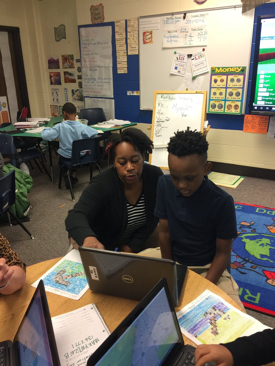 schatzp1's tweet photo. My students were so engaged during their first lesson with Minecraft!Thanks @MrsLogan_1 for leading this lesson! https://t.co/KUqiByA0Sg