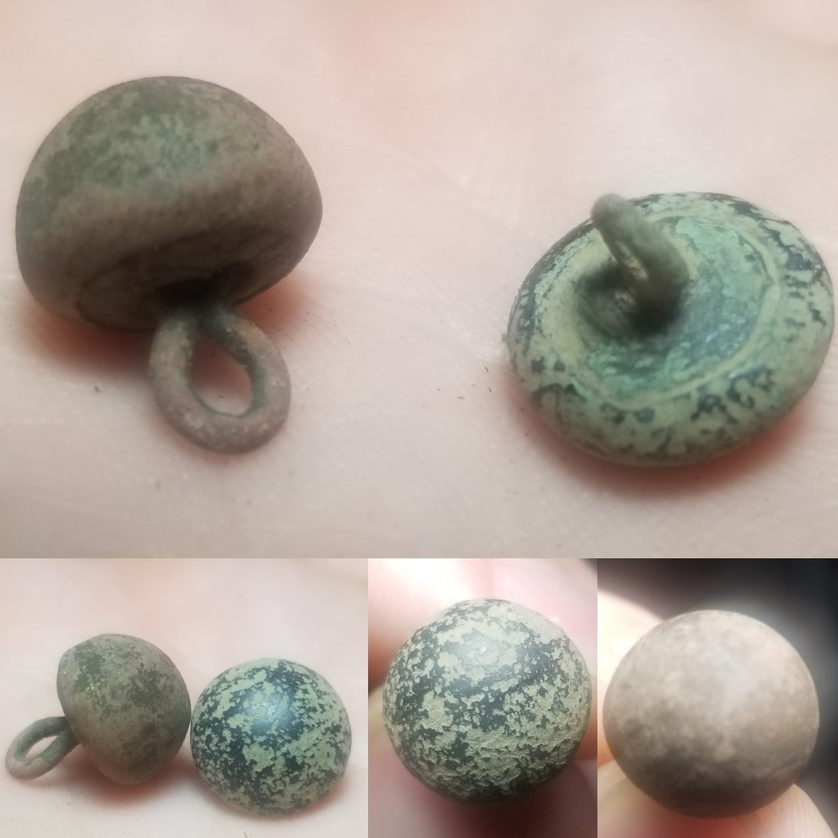FINDER_BINDERS's tweet photo. #FINDERBINDERS shares old #buttons #BallButtons #Garrett #AtMax #Detector #colonial #ball #buttons #DIGUS #RelicHunting #rescuehistory #metaldetectingfinds #metaldetecting #dirtfishing #Detectorist #digging #colonialbuttons #oldbutton #dirtdigger #GarrettDetecting #History https://t.co/IyibvXkC8I
