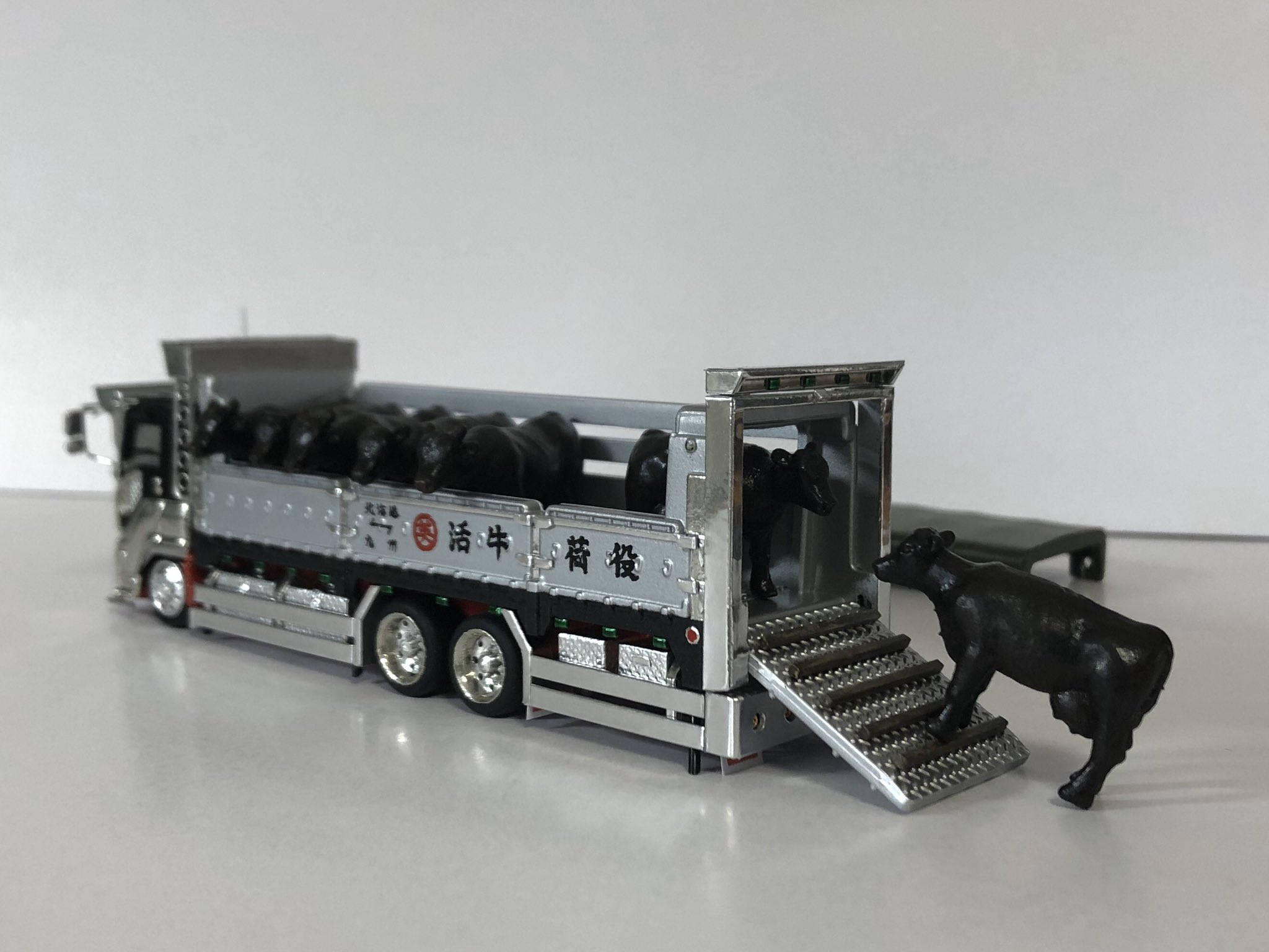 Small倶楽部 トミカ家畜運搬車 初回限定特別仕様車 トミカ トミカ改造 T Co Snostakceo Twitter