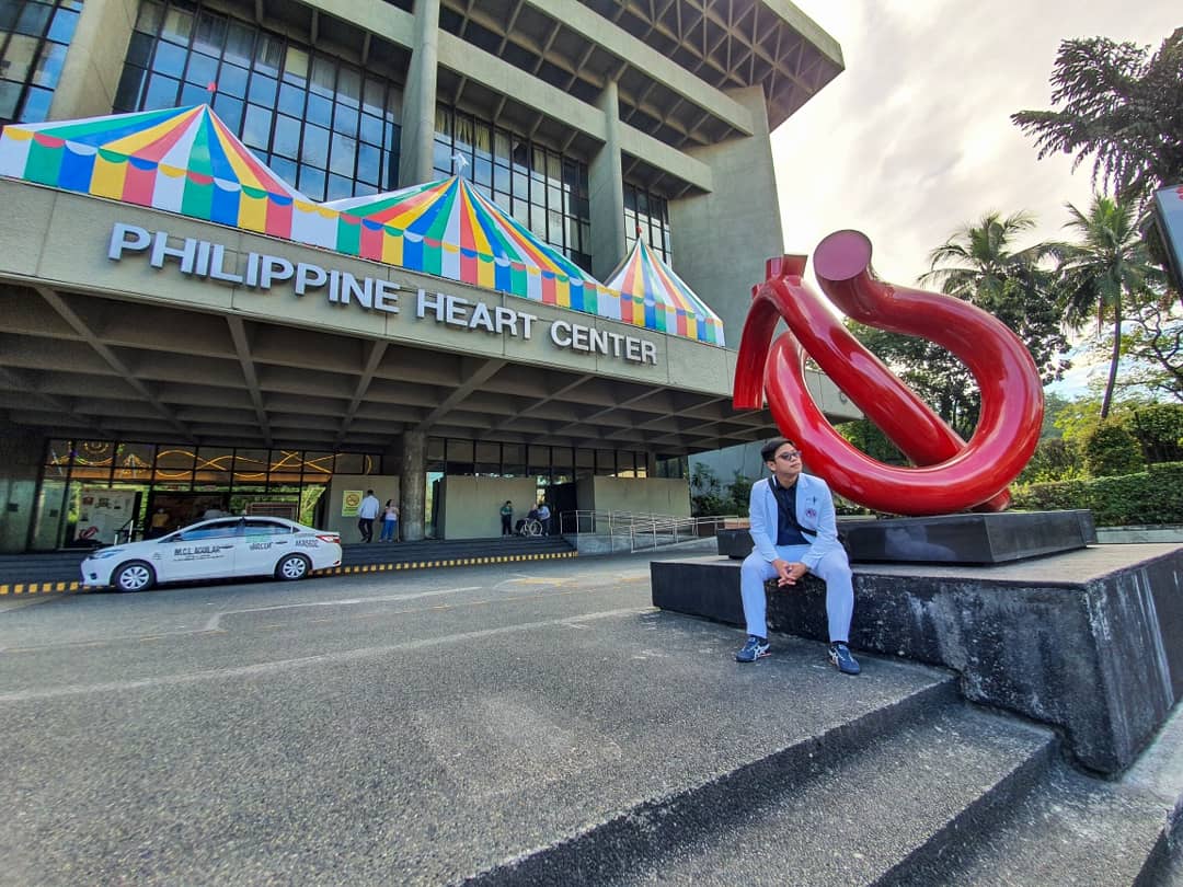 migonutsdonuts's tweet photo. Kapag tumibok ang puso, wala ka nang magagawa kundi magpa ECG at tumanggap ng coordinated at uncoordinated STEMI/NSTEMI. What a rotation, PHC! Grabe ang adrenaline at emosyon ❤ #harthart https://t.co/K0LWt7OBmT