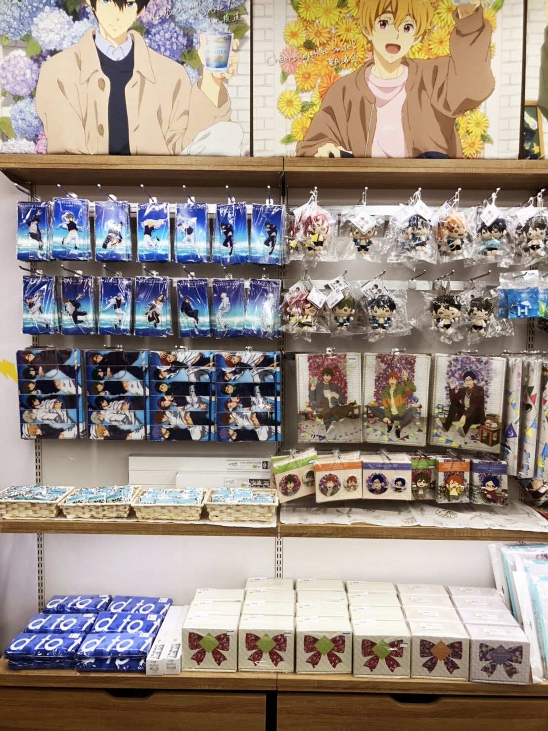 アニメガ ソフマップ 名古屋駅西店 Free グッズのご紹介 Free Link Up Smile Birthday 百太郎 怜 タペストリー Link Up Smile セット ラバーストラップセット 缶バッジセット クリアファイル クリアブロマイド は レジにて アニメガ ソフマップ 名古屋駅西店 Free グッズのご紹介 Free Link Up Smile Birthday 百太郎 怜 タペストリー Link Up Smile セット ラバーストラップセット 缶バッジセット クリアファイル クリアブロマイド は レジにて